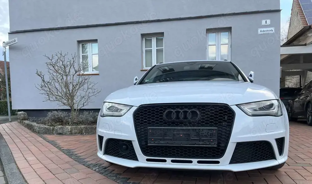 Audi RS4 Avant S tronic