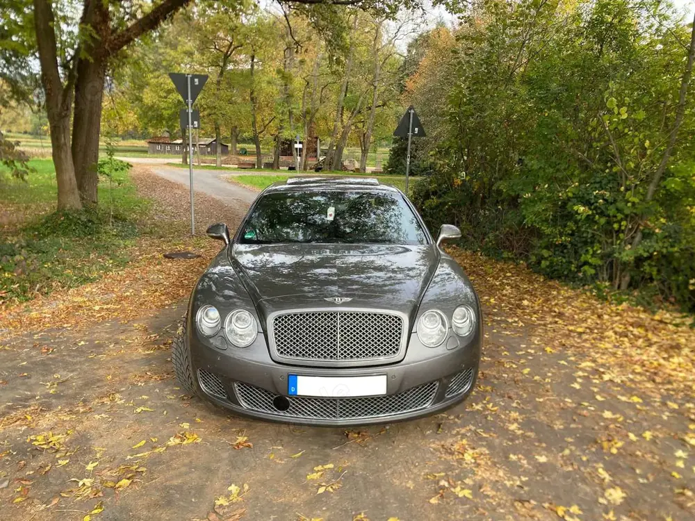 Bentley Flying Spur Continental / Facelift
