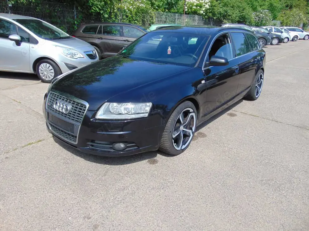 Audi A6 3.0 TDI quattro S-line Leder/Xenon/PDC/AHK/Boose
