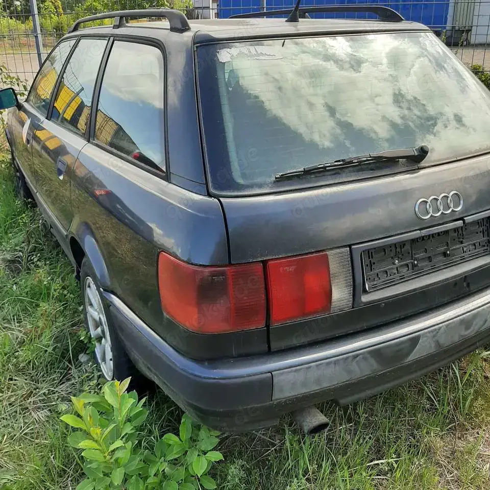 Audi 80