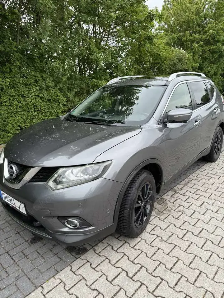 Nissan X-Trail 1.6 dCi Xtronic Tekna 7Sitzer 360Kamera Volleder