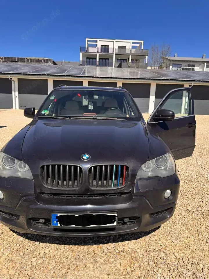 BMW X5 M BMW X5 M Pachet Ich warte auf angeboten