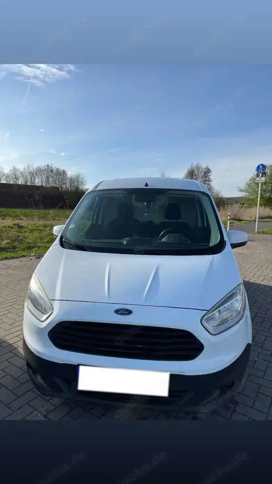 Ford Courier