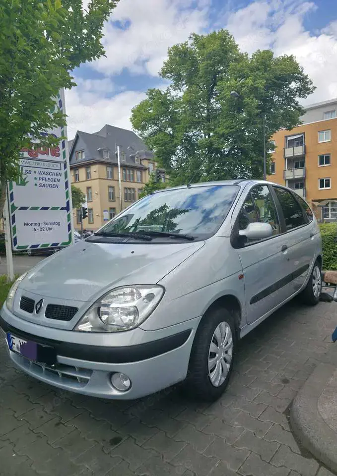 Renault Scenic 1.6 16V RT