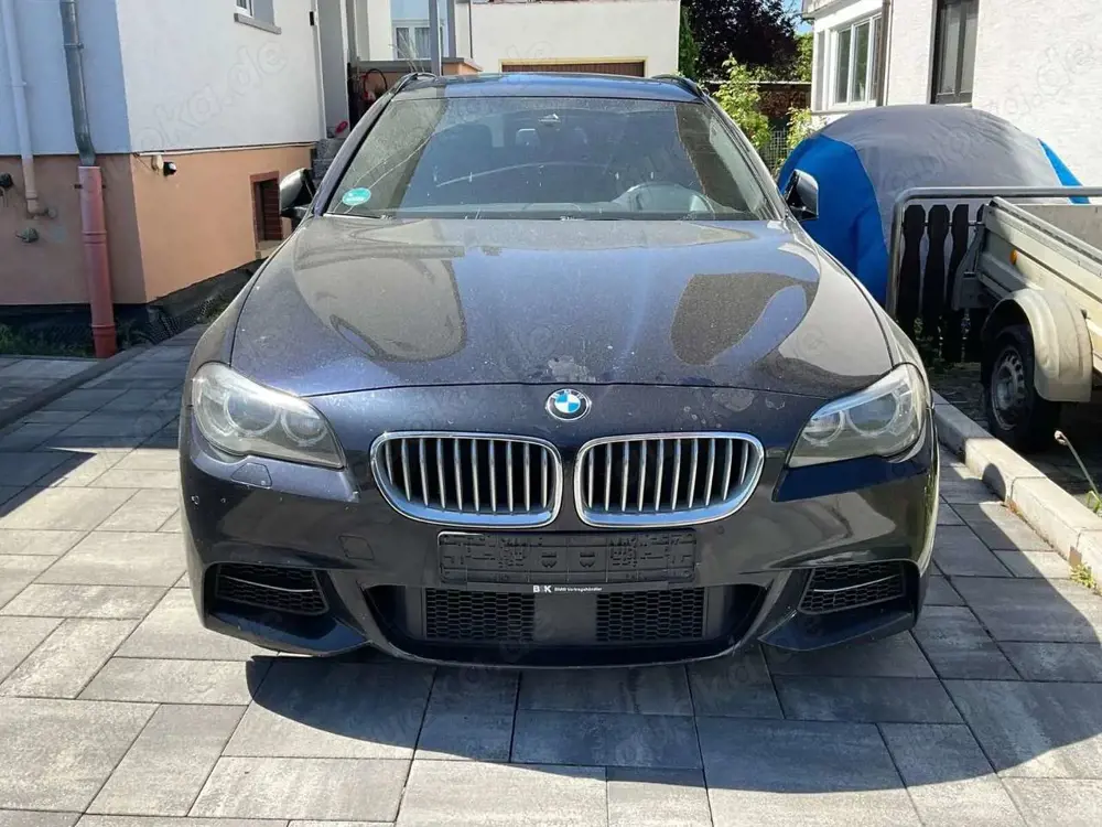 BMW M550 M550d xDrive Touring Sport-Aut.