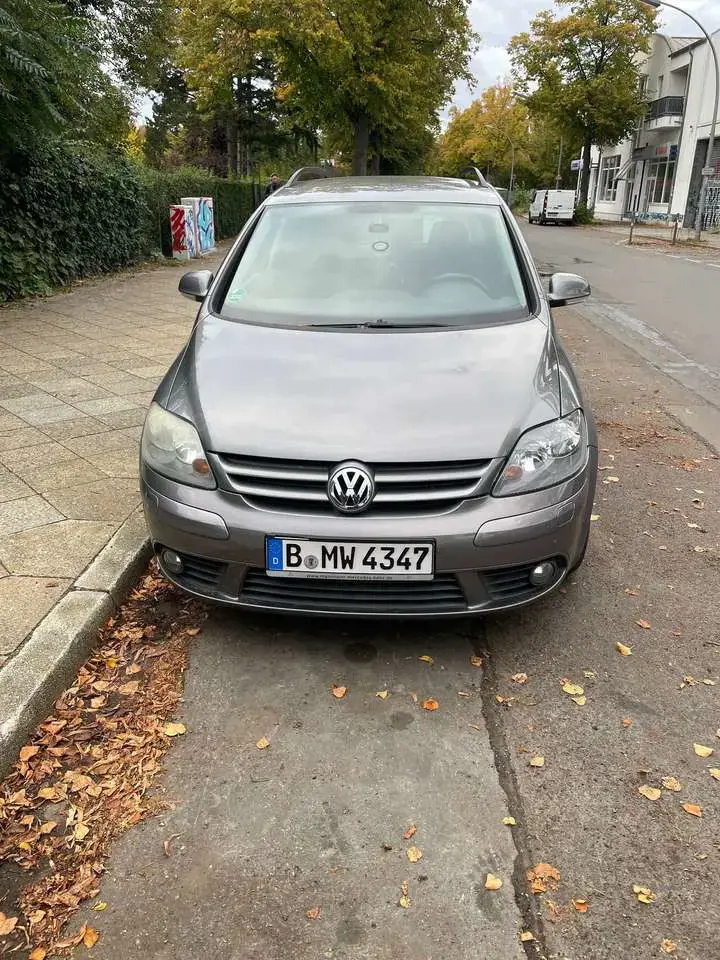 Volkswagen Golf Plus 1.9 TDI DPF Trendline BlueMotion
