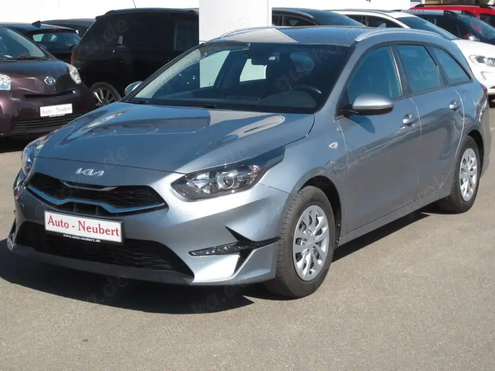 Kia Ceed SW / cee'd SW 1.0 T-GDI Vision