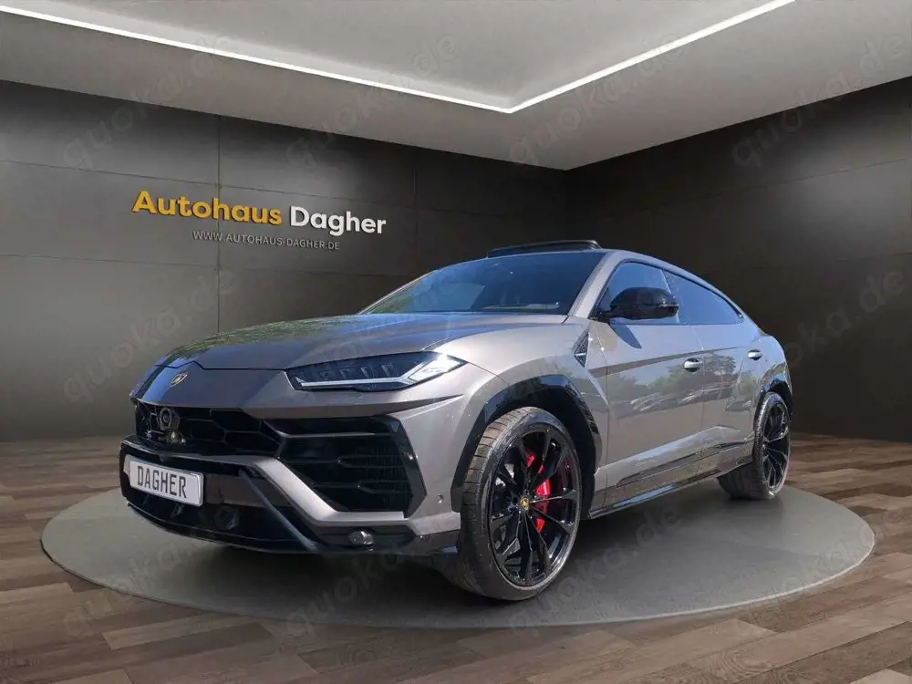 Lamborghini Urus Alcantara Panorama 23 Zoll . Service NEU