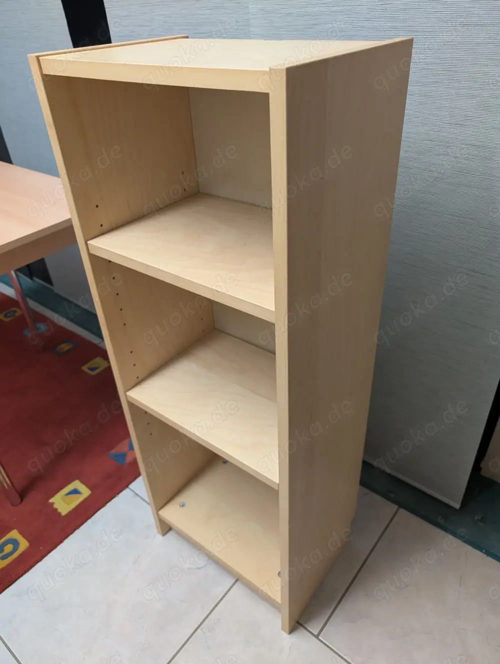 Bücherregal aus Holz