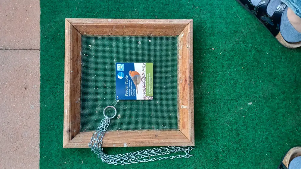 Futtertisch für Vögel