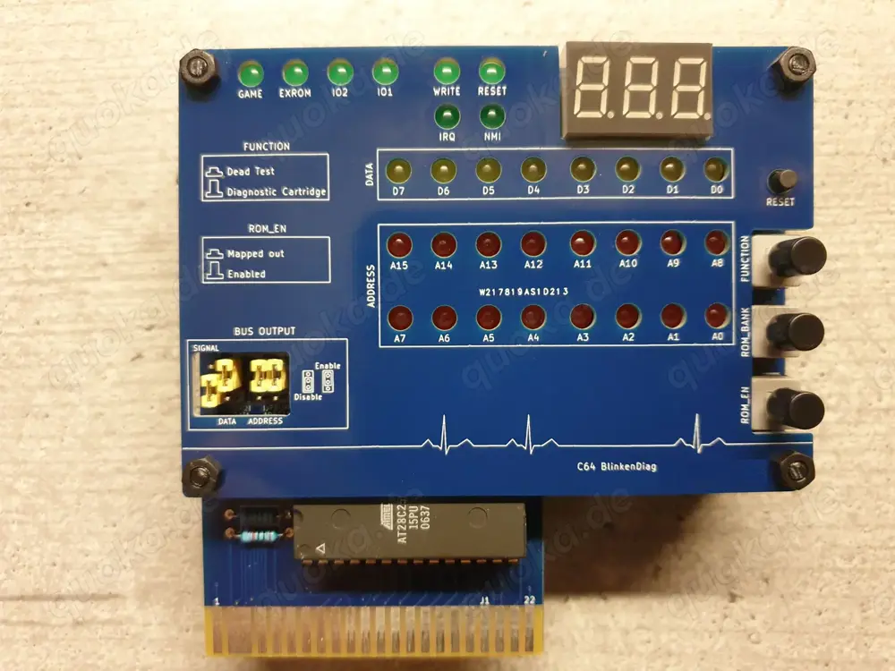 C-64   128 BlinkingDiag 4-in-1 Diagnostic Module. Commodore