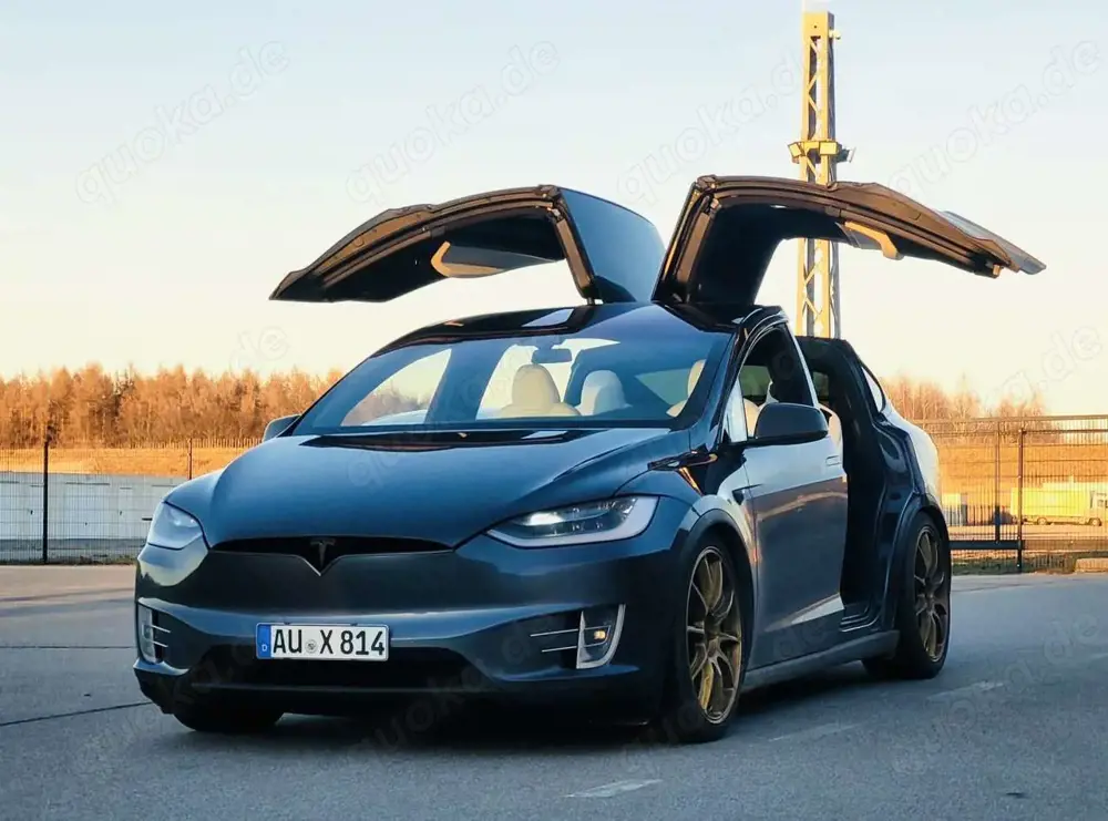 Tesla Model X