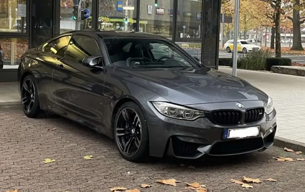BMW M4 Coupe, Head-Up, Carbon
