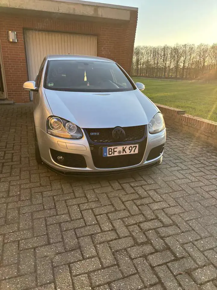 Volkswagen Golf GTI 2.0 DSG