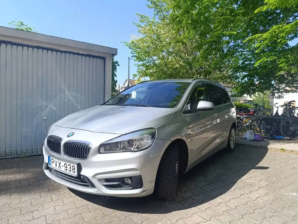 BMW 220