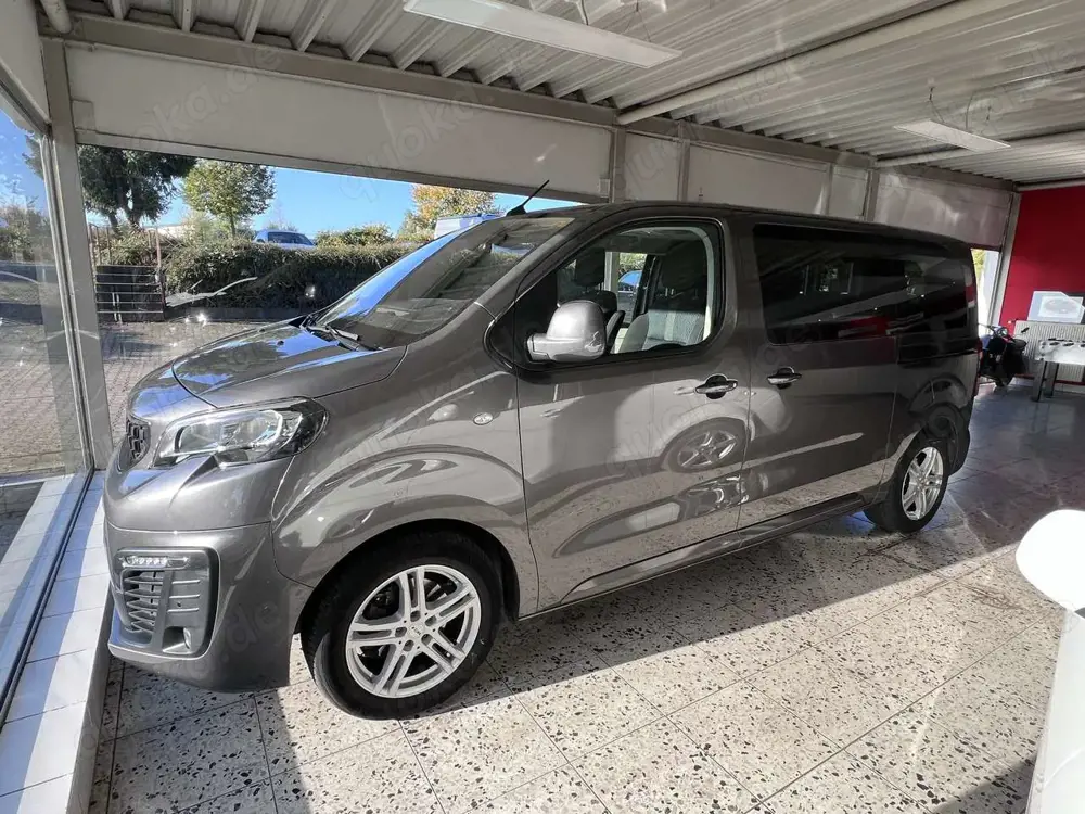 Peugeot Traveller L2 2.0 BlueHDi 150 Allure