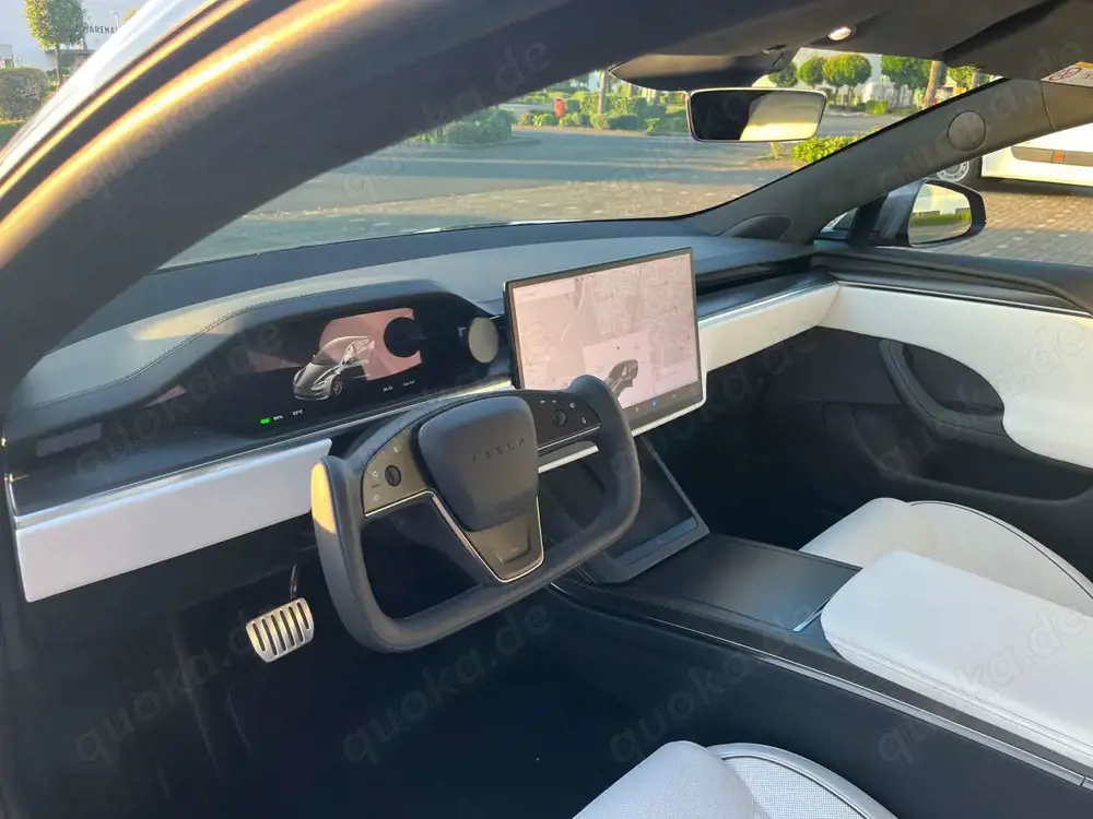 Tesla Model S Model S Plaid
