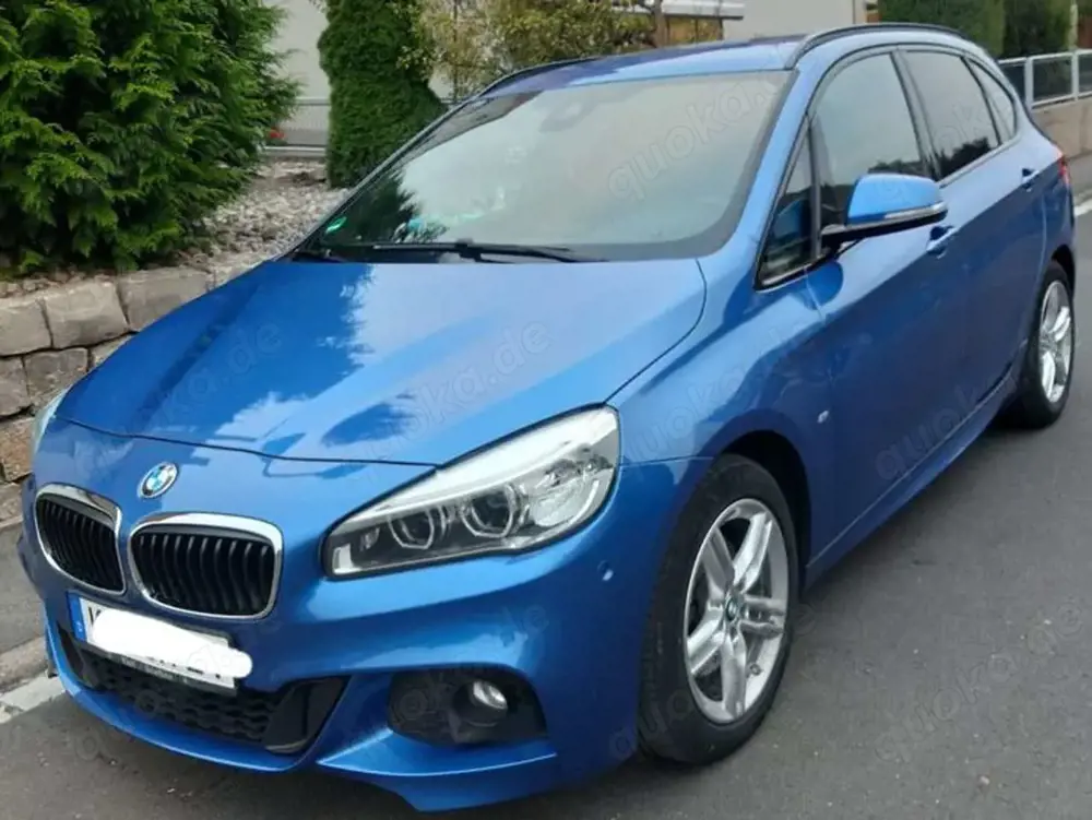 BMW 218