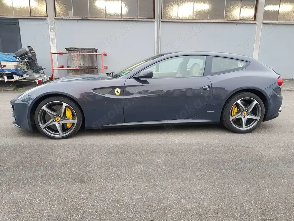 Ferrari FF