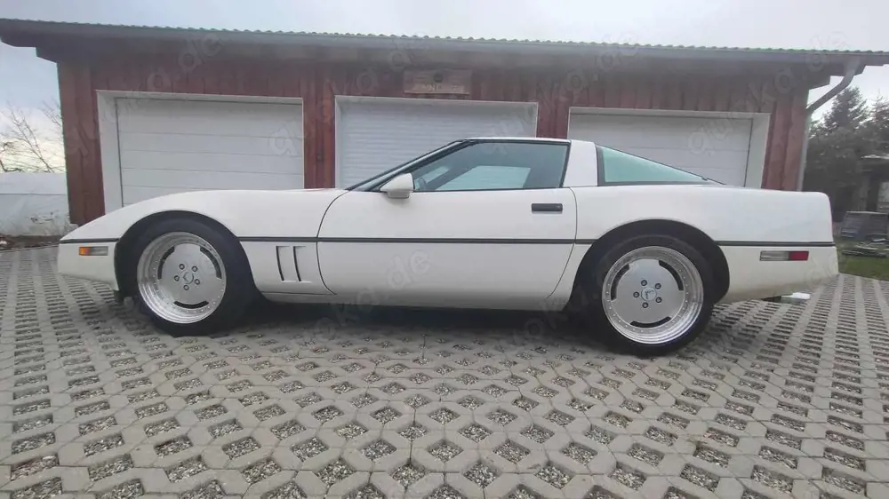 Corvette C4