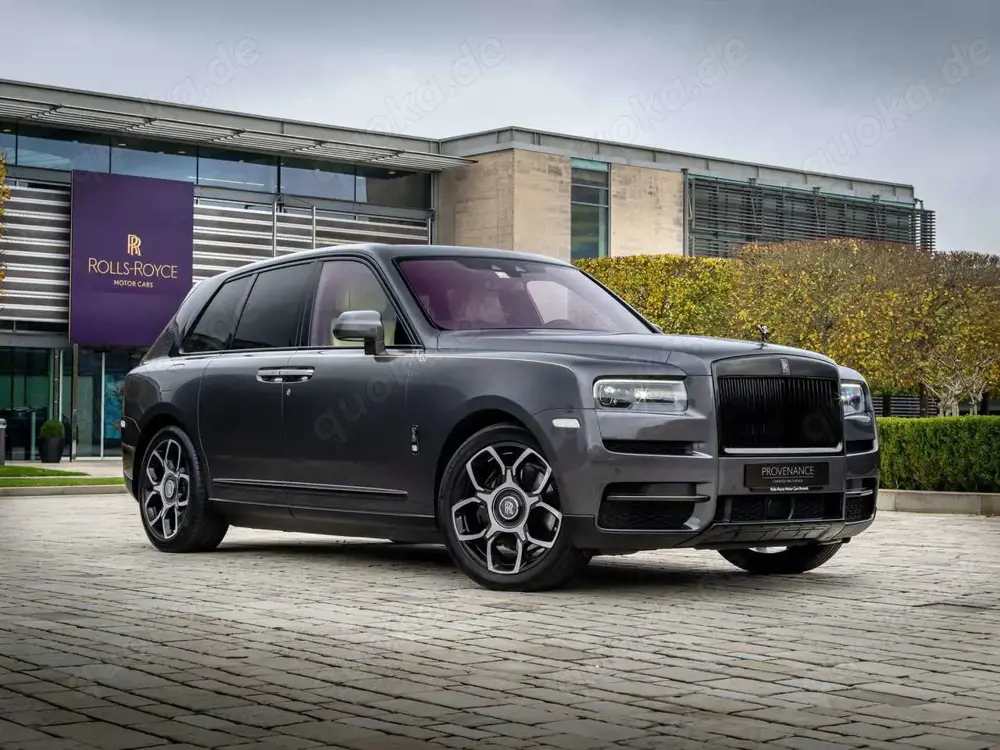 Rolls-Royce Cullinan Black Badge Cullinan *PROVENANCE*