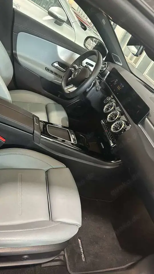 Mercedes-Benz CLA 250 e Shooting Brake 8G-DCT AMG Line Advanced Plus