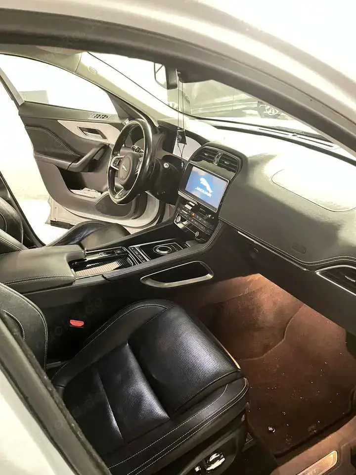 Jaguar F-Pace R-Sport AWD