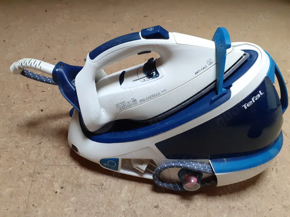 Tefal PRO EXPRESS turbo Dampfbügelstation (GV8360 - E0 23)