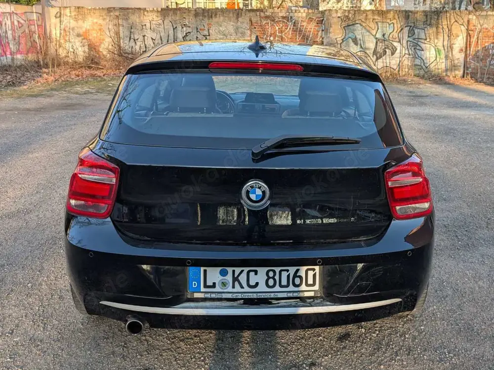 BMW 114