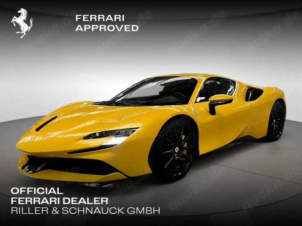 Ferrari SF90 Stradale CARBON*GIALLO TRIPLO STRATO