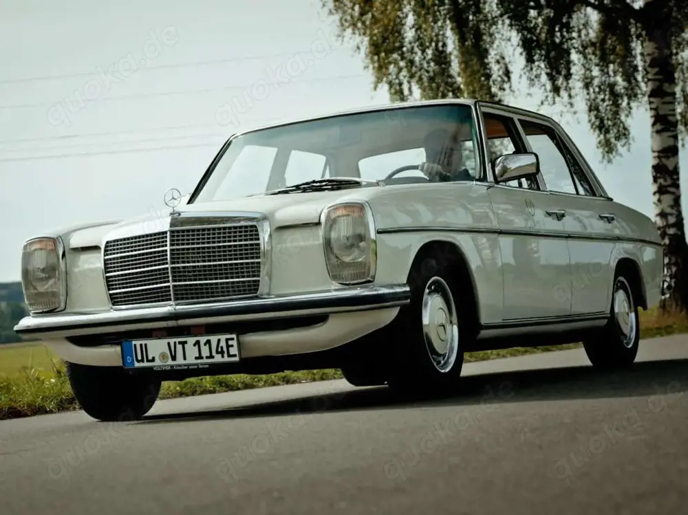 Mercedes-Benz W 114/115 Strich-Acht 230/8