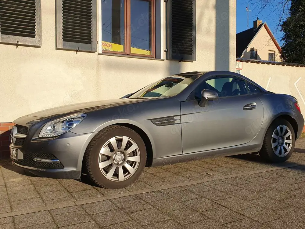 Mercedes-Benz SLC 250 SLC 250 d 9G-TRONIC