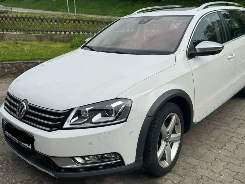 Volkswagen Passat Alltrack 2.0 TDI 4Motion DSG BlueMotion Tec