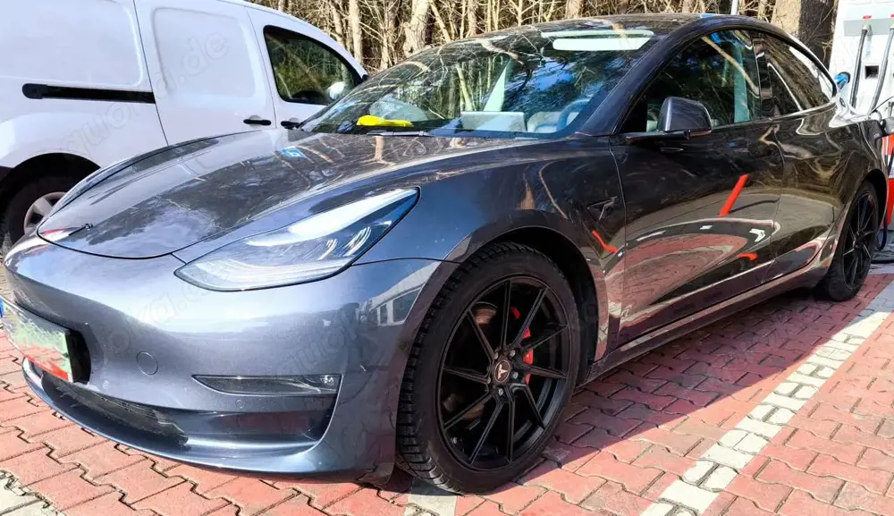 Tesla Model 3 Performance STEALTH Limited Edition 512 HP