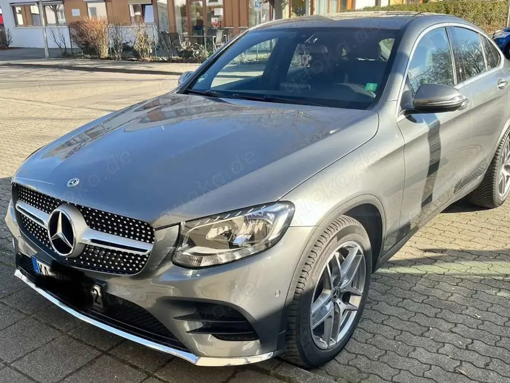 Mercedes-Benz GLC 220 d Coupe 4Matic 9G-TRONIC AMG Line
