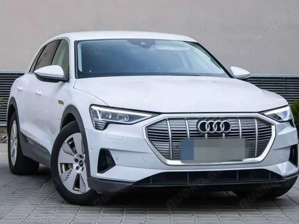 Audi e-tron e-tron 50 quattro