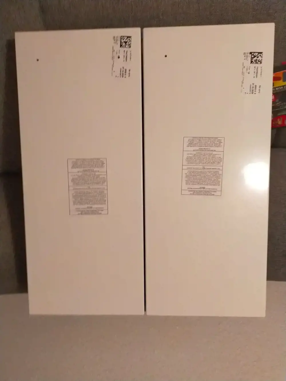 nagelneuer Badezimmer Oberschrank Hochglanz poliert