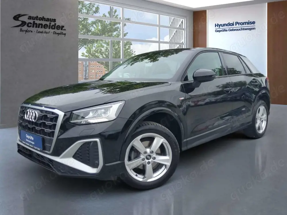 Audi Q2 35 TFSI S tronic S-LINE NAVI/LED/SHZ/DAB