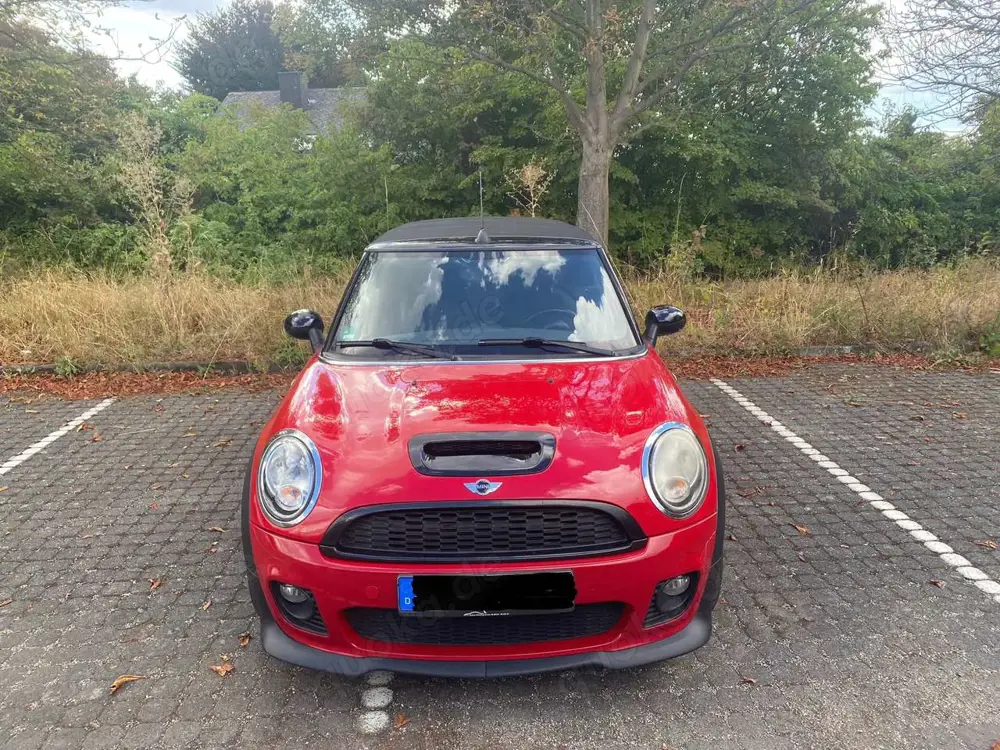 MINI Cooper Cabrio Mini Cooper Cabrio |John Cooper Works Optik in Rot