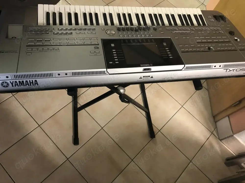 Yamaha Tyros 5 gebraucht