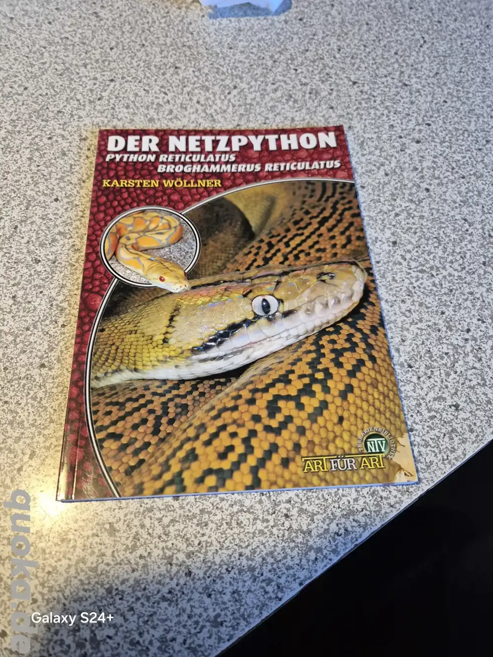 Bücher Tigerphyton Netzphyton 