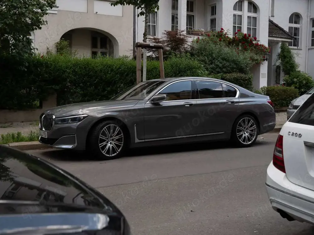 BMW 750 750d xDrive