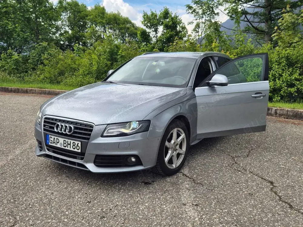 Audi A4 A4 Avant Avant 2.0 TFSI quattro Attraction