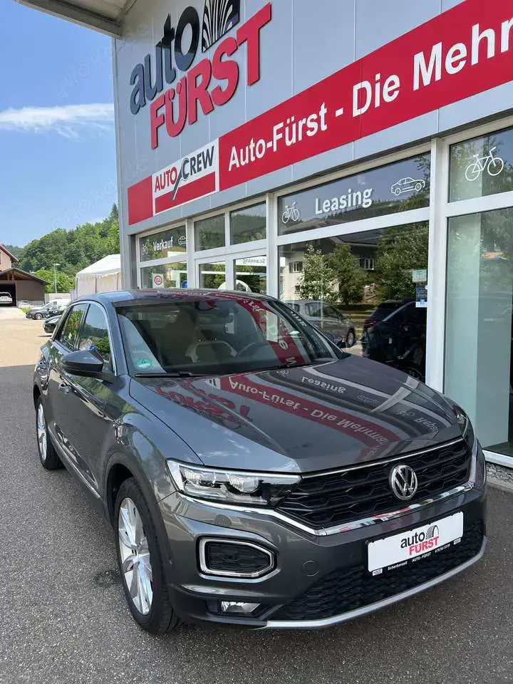 Volkswagen T-Roc 1.5 TSI DSG Sport 4Motion NAVI SHZ LED