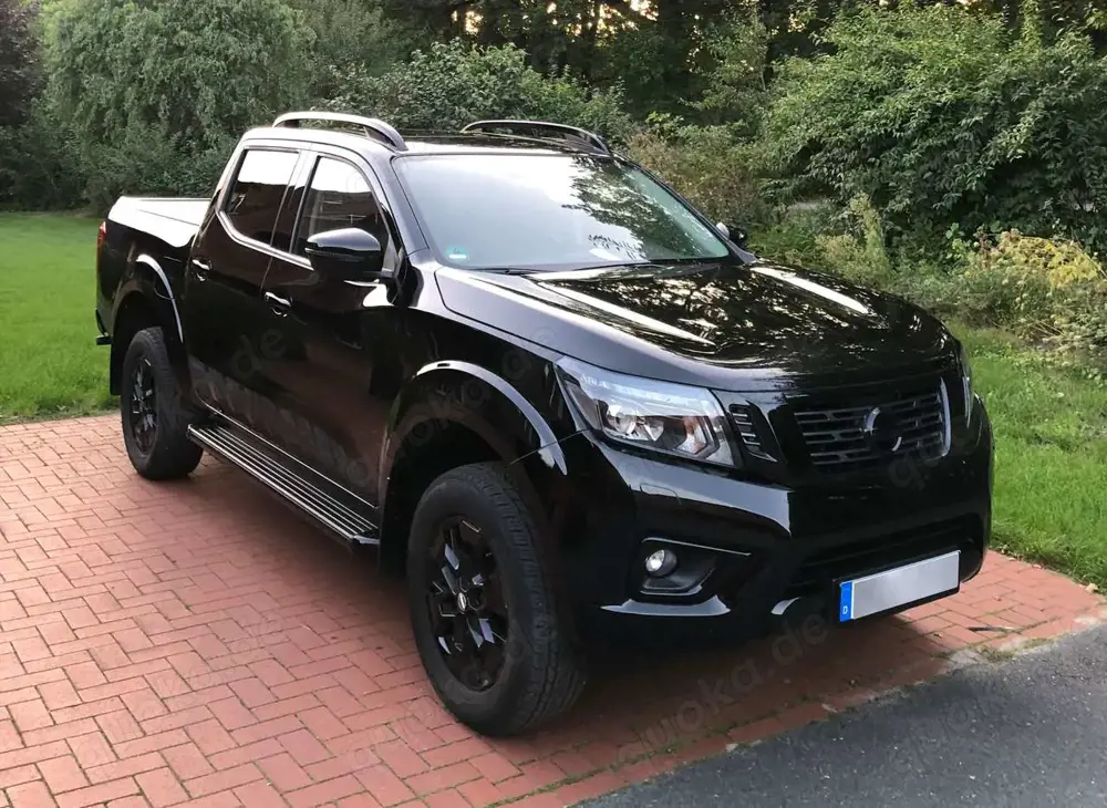 Nissan Navara Navara dCi 4WD DC 4x4 Autm. N-Guard
