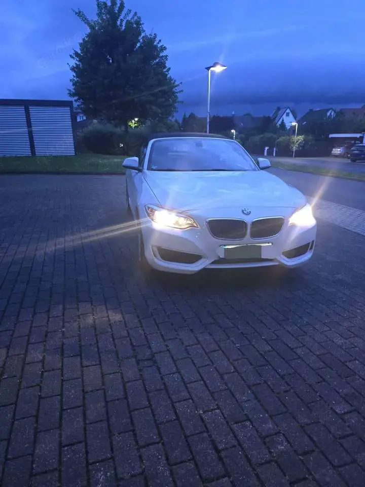 BMW 220