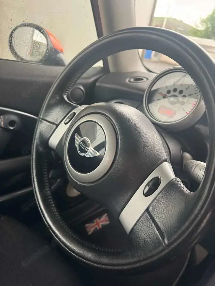 MINI One