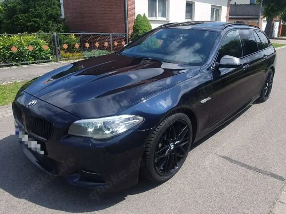 BMW M550 5er Touring Diesel M550d xDrive Touring Sport-Aut.