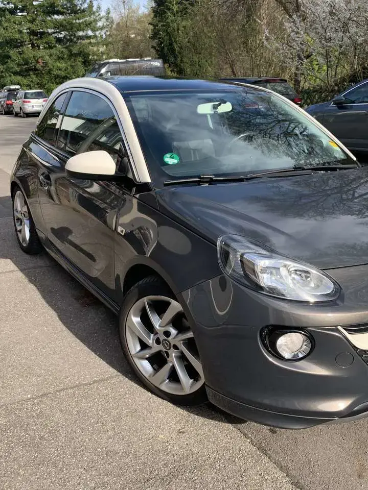 Opel Adam