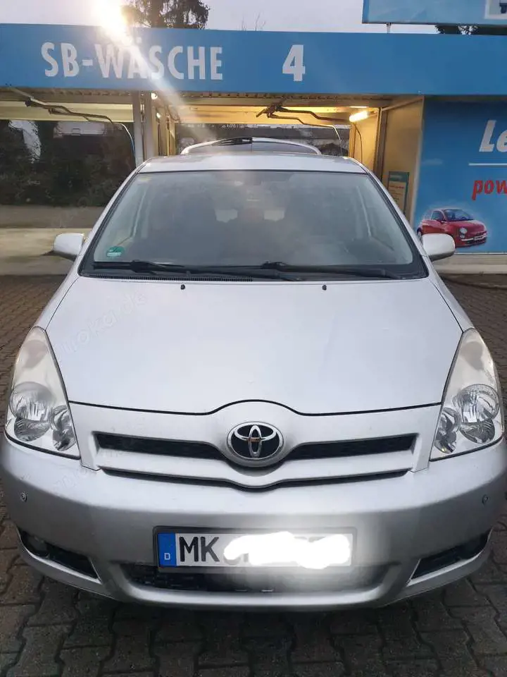 Toyota Corolla Verso Corolla Verso Diesel 2.2 D-CAT Sol